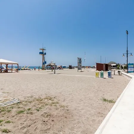 アパート Los Alamos Beach Canovas トレモリノス